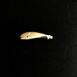 NANCY CHASE IVORY CARVED TIE CLIP